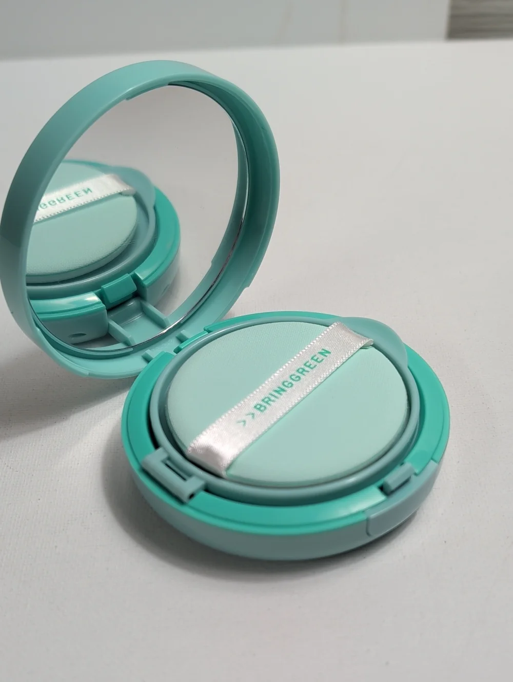 BringGreen Tea Tree Cica Tone-Up Sun Cushion SPF 50+
